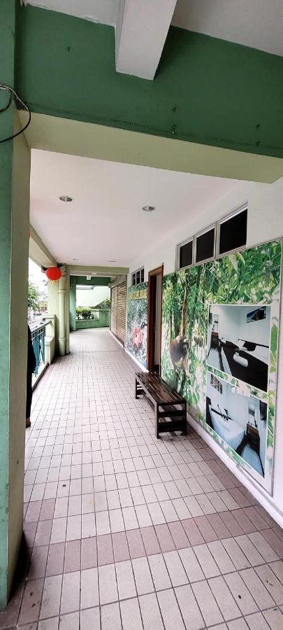 Api-Api Guesthouse Kota Kinabalu Ngoại thất bức ảnh