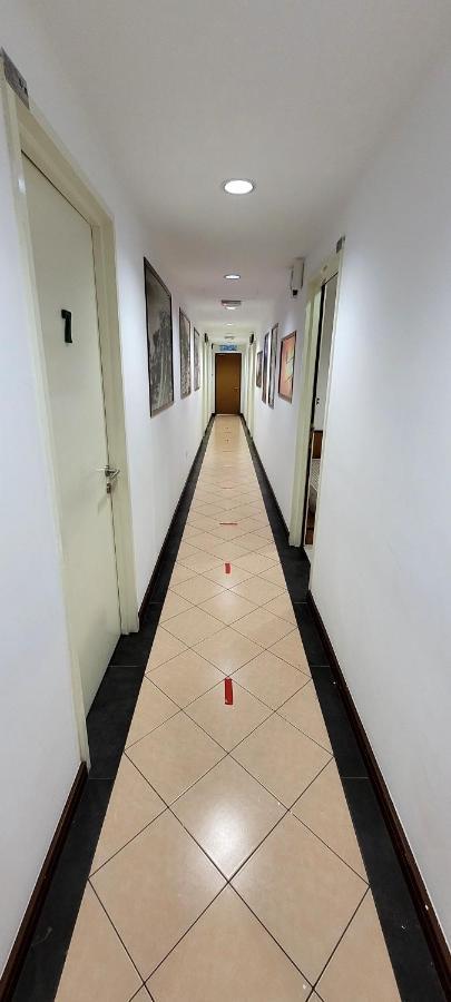 Api-Api Guesthouse Kota Kinabalu Ngoại thất bức ảnh