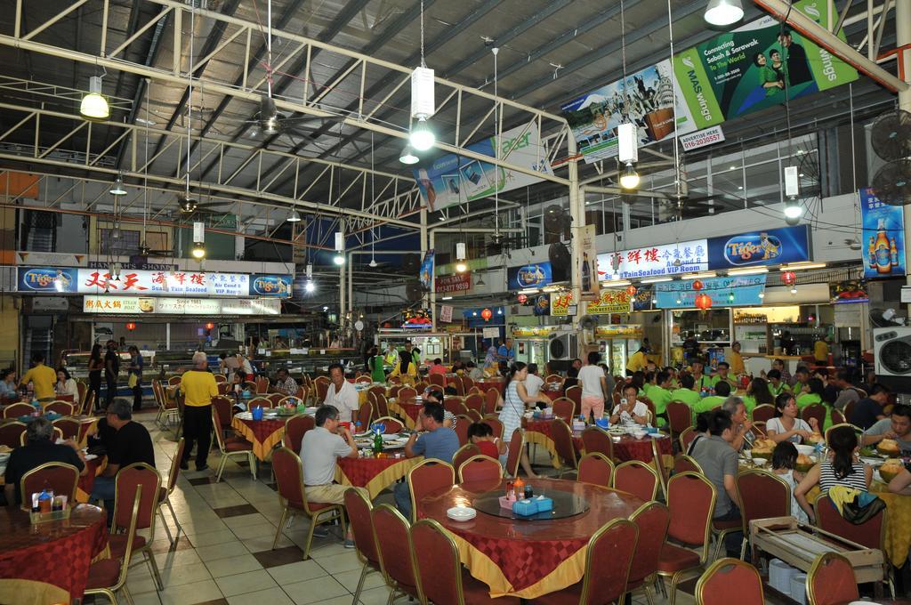 Api-Api Guesthouse Kota Kinabalu Ngoại thất bức ảnh